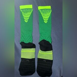 Nike Vapor Max Cushioned Elite Socks Men’s Size XL (12-15) Green Football NWOT